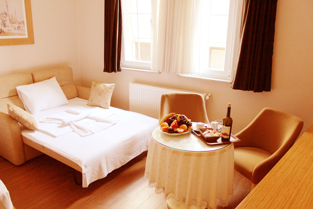 Agora Boutique Hotel & Bistro Provincia di Provincia di Istanbul Esterno foto